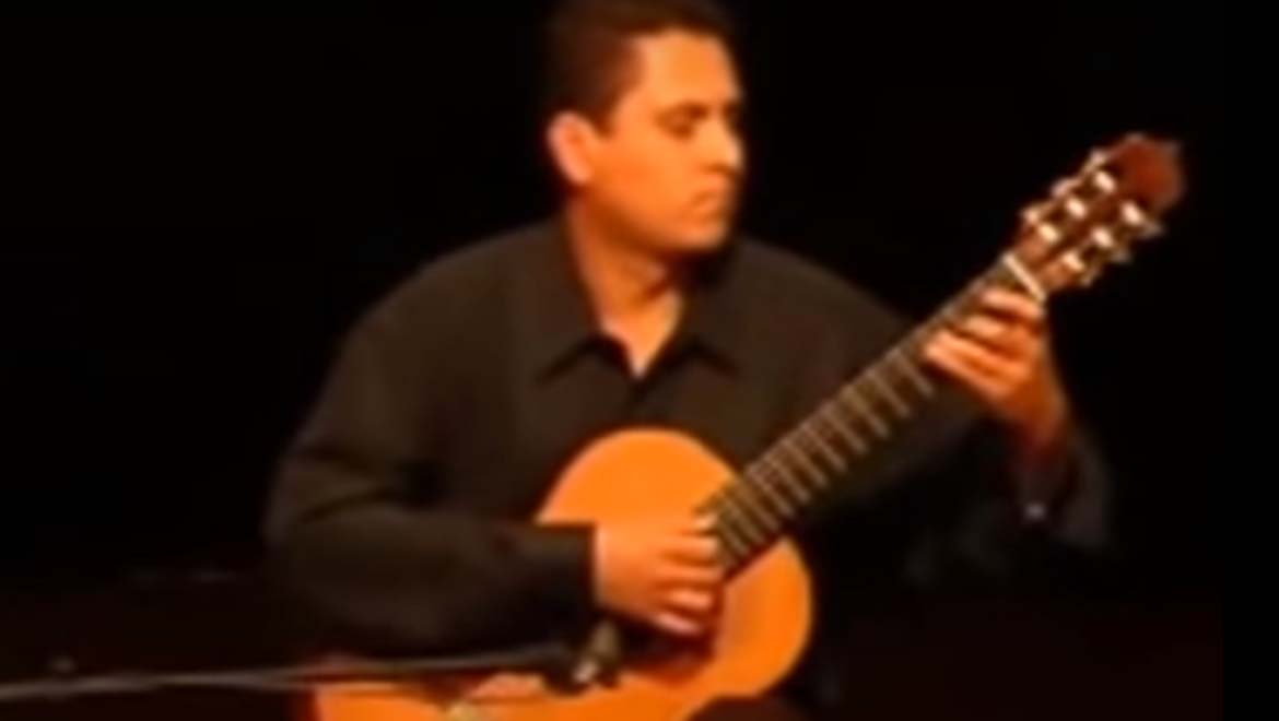 Verano Porteño by Carlos Benítez con Triverso
